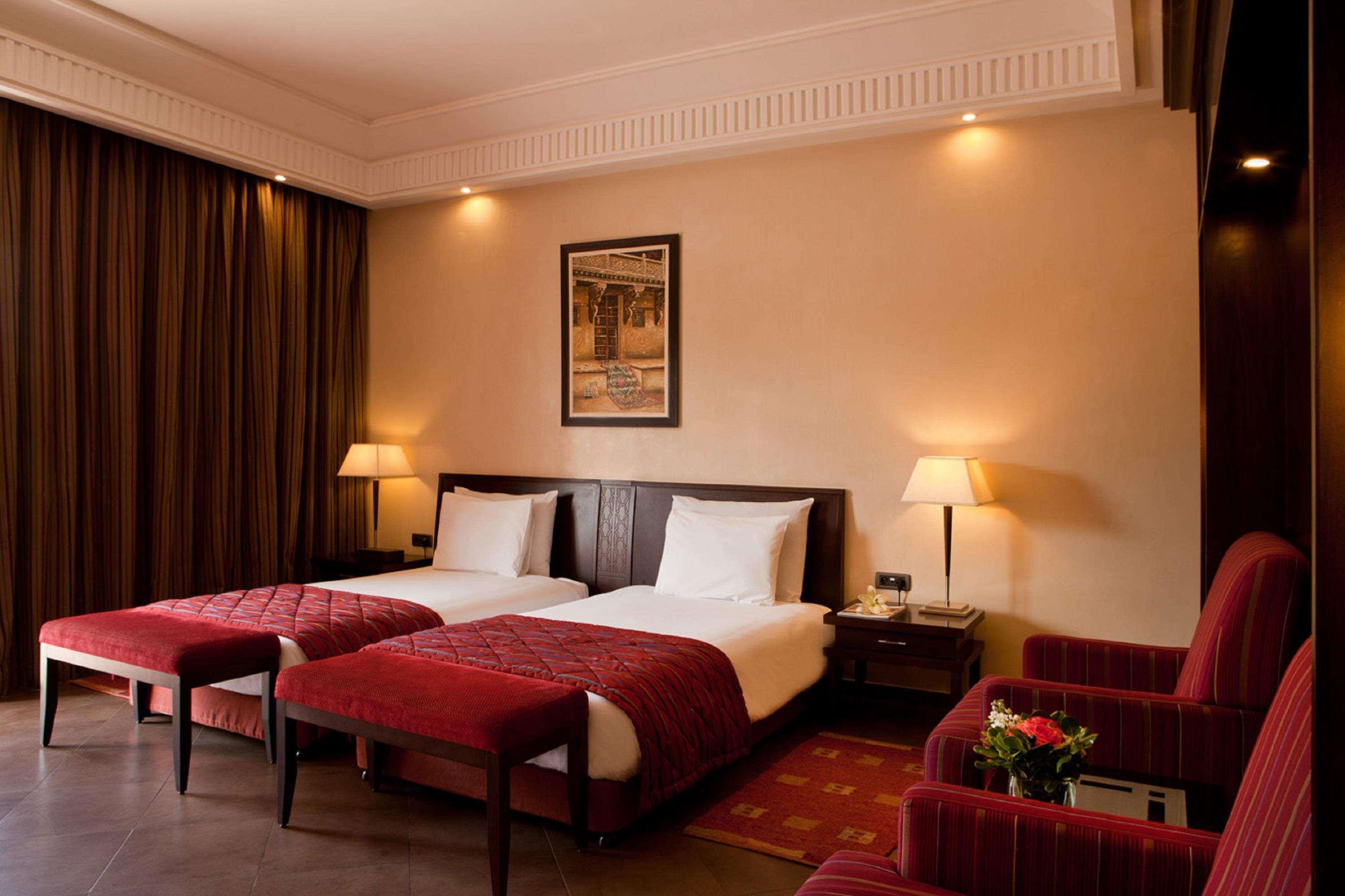 เคนซี เมนารา พาเลซ ออล อินคลูซีฟ พรีเมียม Hotel มาร์ราเกช ห้อง รูปภาพ A room at the hotel