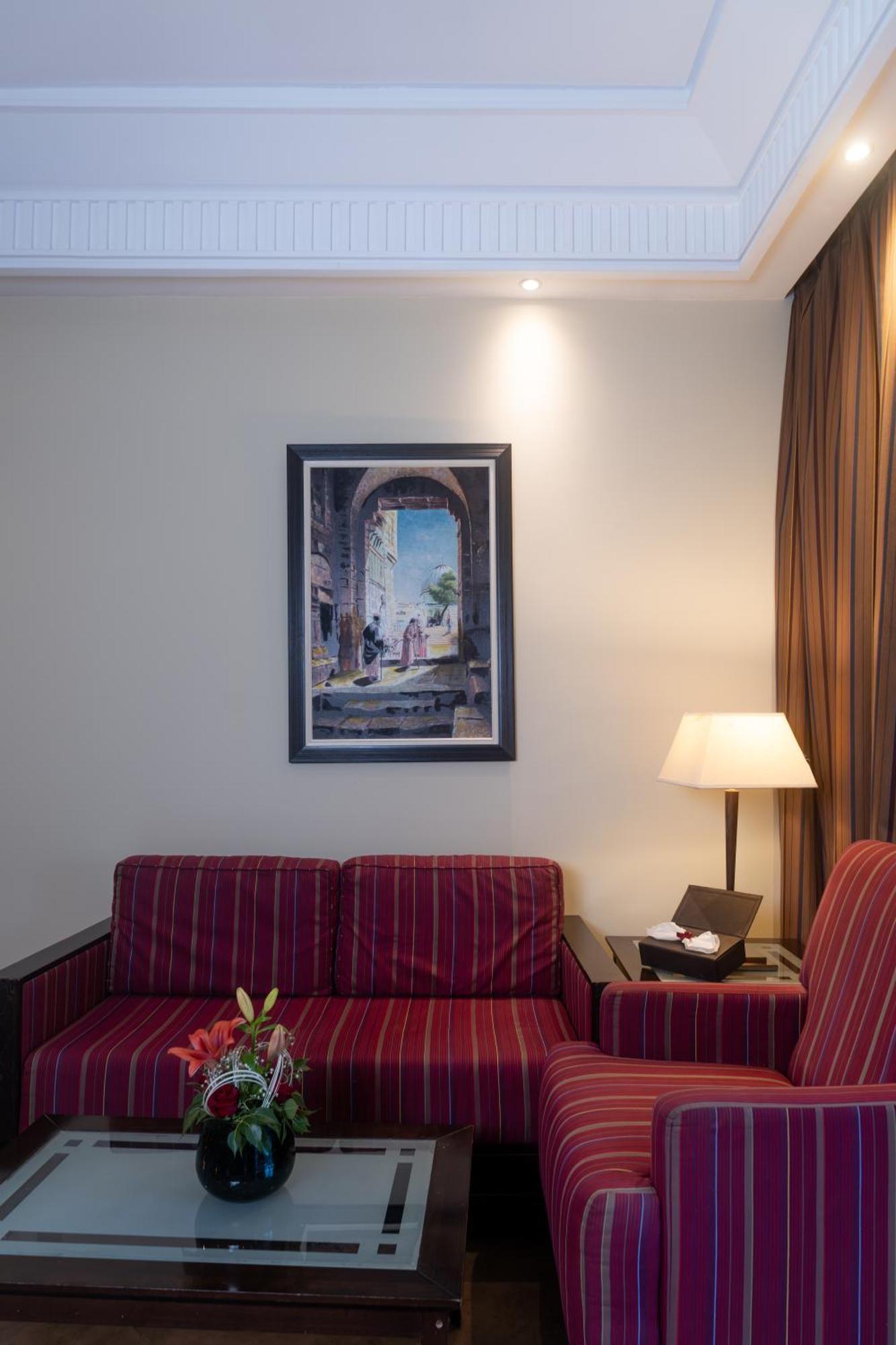 เคนซี เมนารา พาเลซ ออล อินคลูซีฟ พรีเมียม Hotel มาร์ราเกช ภายนอก รูปภาพ A painting by the artist